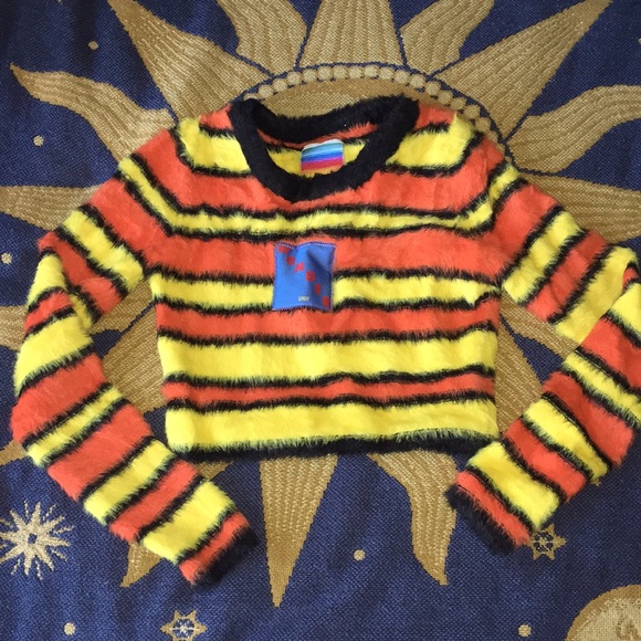 UNIF Sweaters - UNIF Cropped Fuzzy Sweater